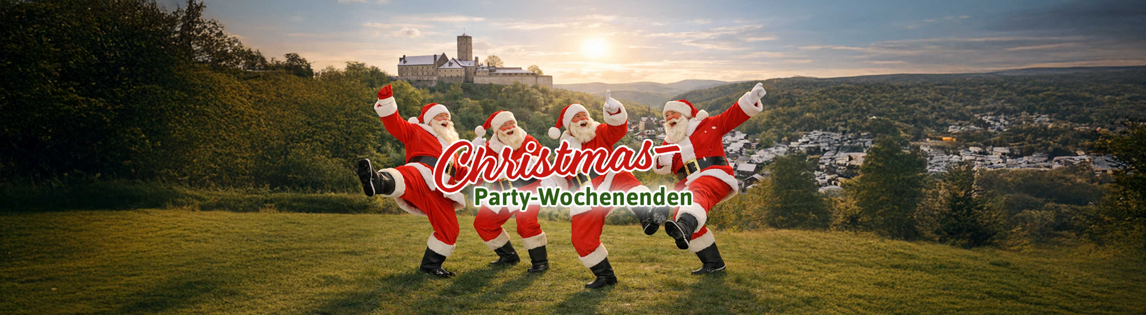 Vier Tanzende Weihnachtsmänner auf einer Thüringerlandschaft